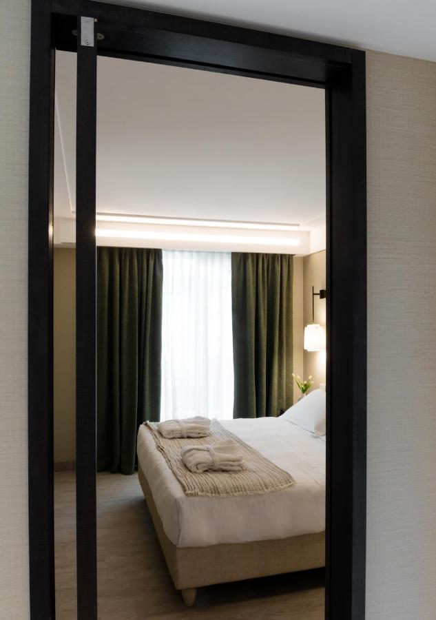 Ceccarini 9 Home Suite Home Риччоне Экстерьер фото