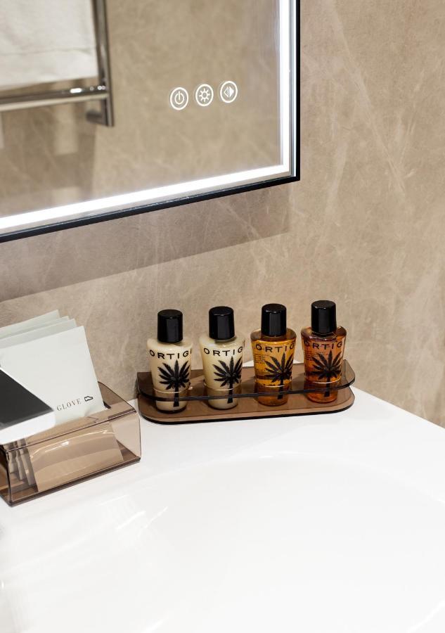 Ceccarini 9 Home Suite Home Риччоне Экстерьер фото
