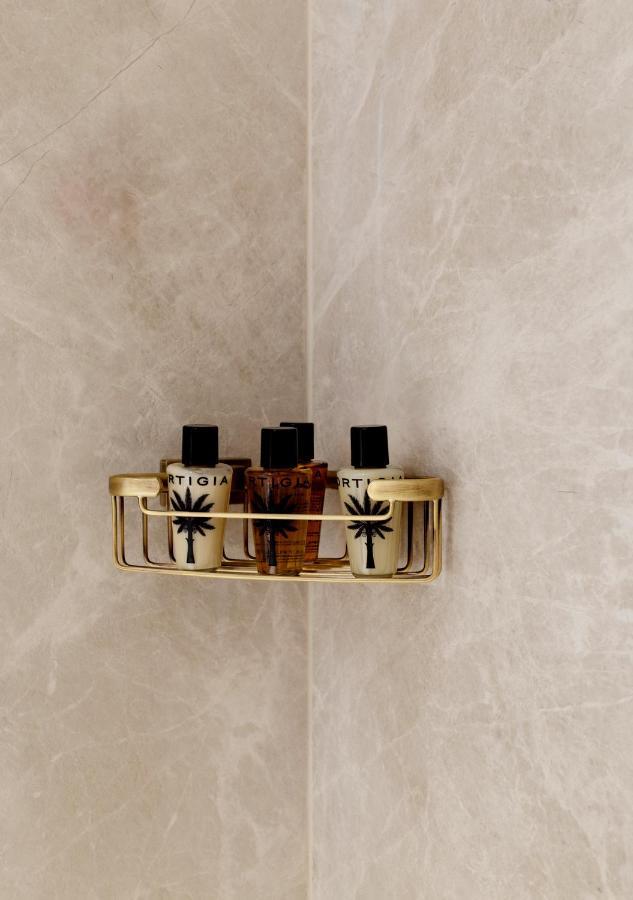 Ceccarini 9 Home Suite Home Риччоне Экстерьер фото