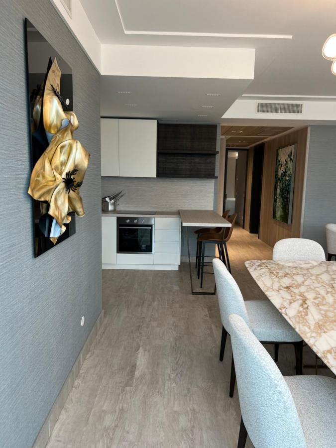 Ceccarini 9 Home Suite Home Риччоне Экстерьер фото