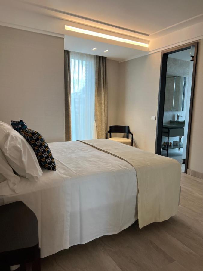 Ceccarini 9 Home Suite Home Риччоне Экстерьер фото