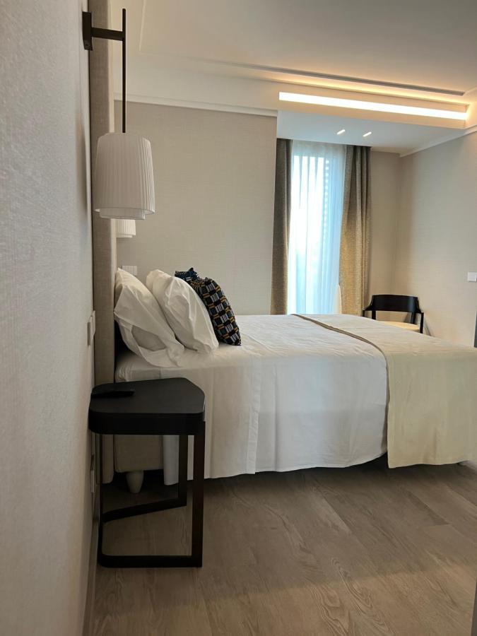Ceccarini 9 Home Suite Home Риччоне Экстерьер фото